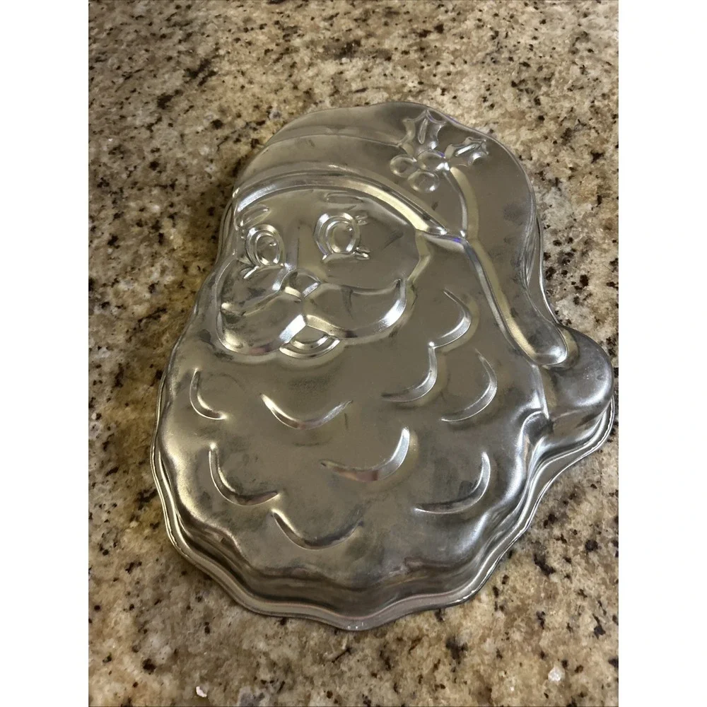 Vintage EZ baker Santa Claus Cake Pan,‎ Christmas Cake Pan
